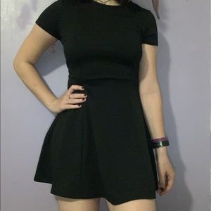 ❀ 2/$15 Forever 21 Black Skater Dress
